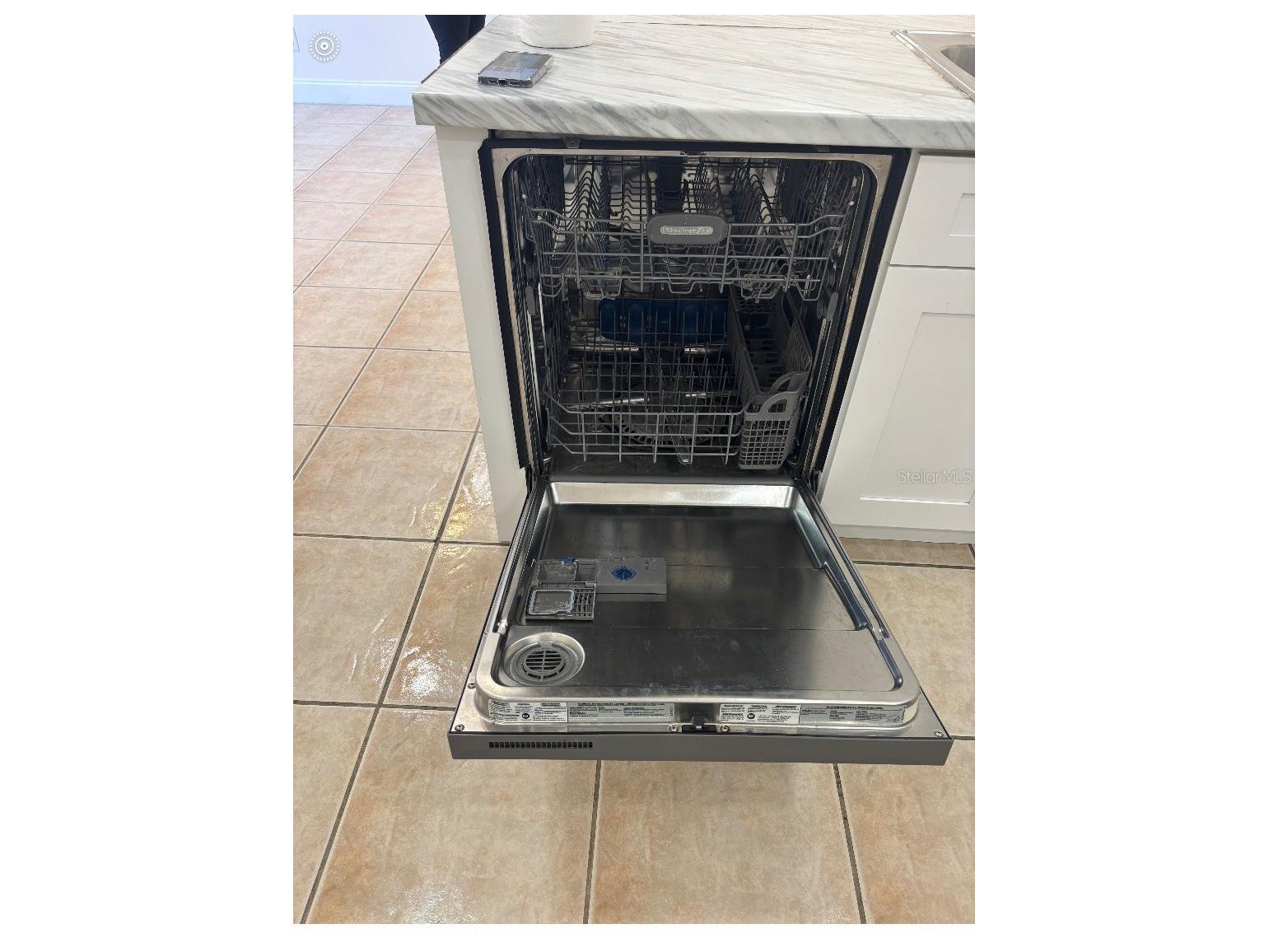 405 S Orion Avenue Clearwater FL 33765 TB8521103 image36