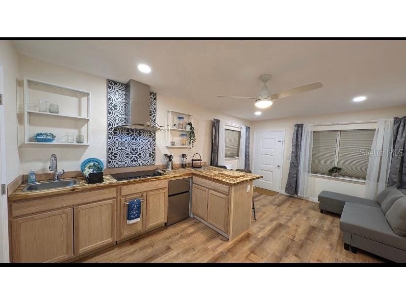 405 S Orion Avenue Clearwater FL 33765 TB8521103 image7