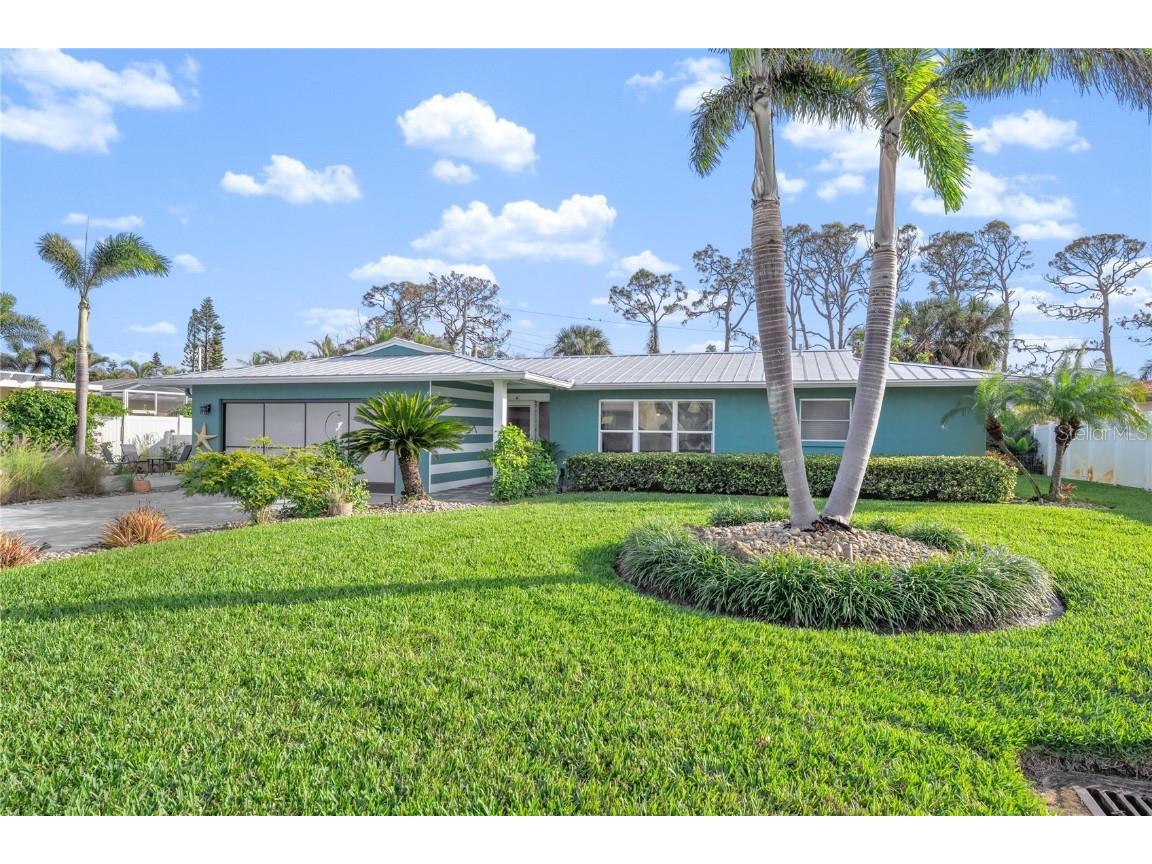 405 Sunset Drive Venice FL 34285 O6268524 image1