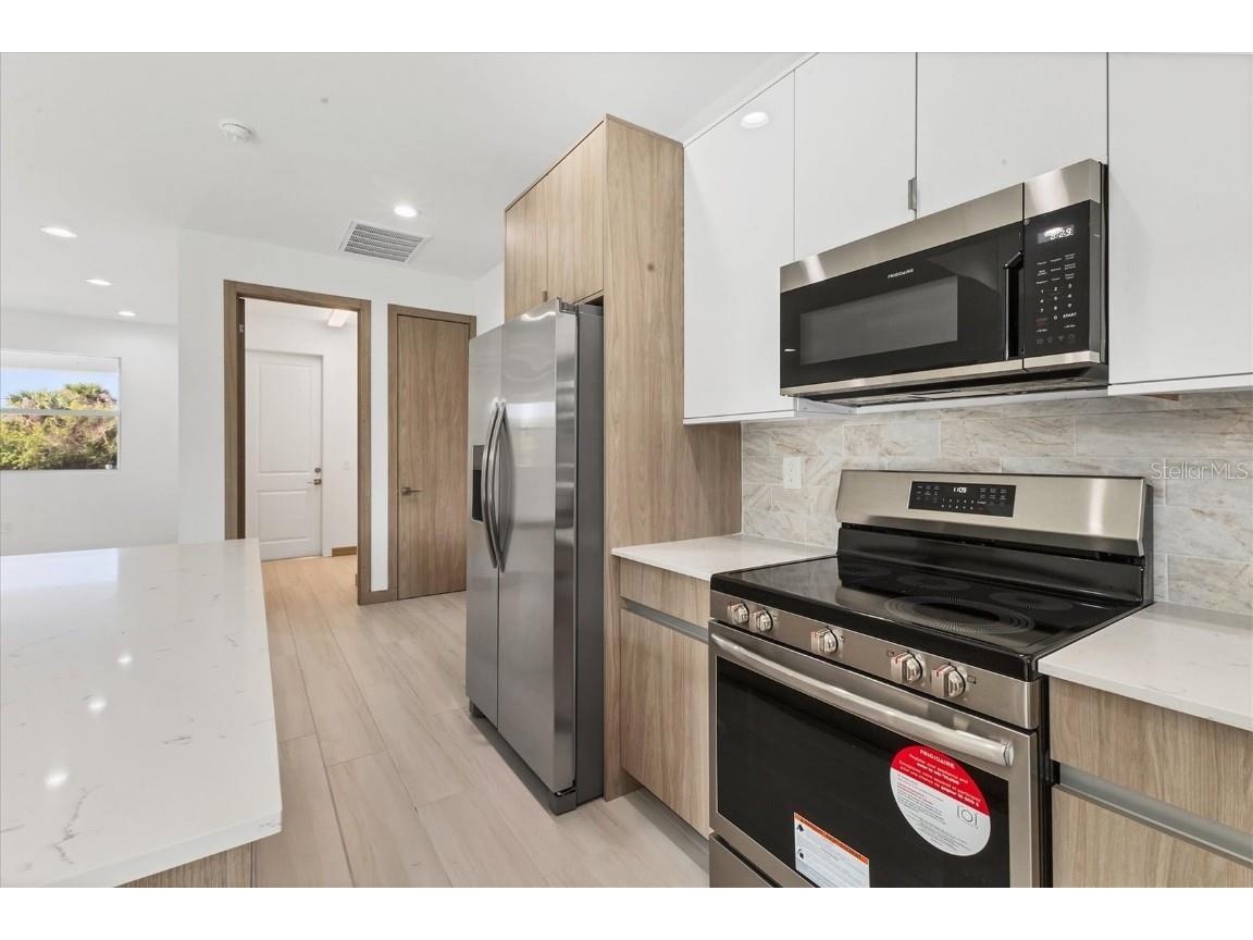 405 Sunset Road N Rotonda West FL 33947 A4656794 image14