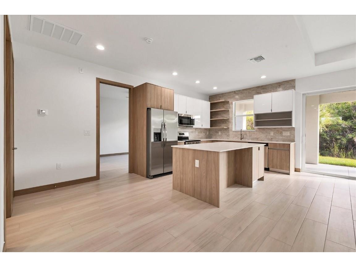 405 Sunset Road N Rotonda West FL 33947 A4656794 image9