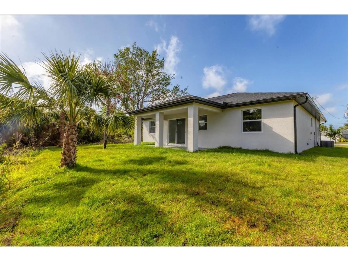 405 Sunset Road N Rotonda West FL 33947 A4660092 image1