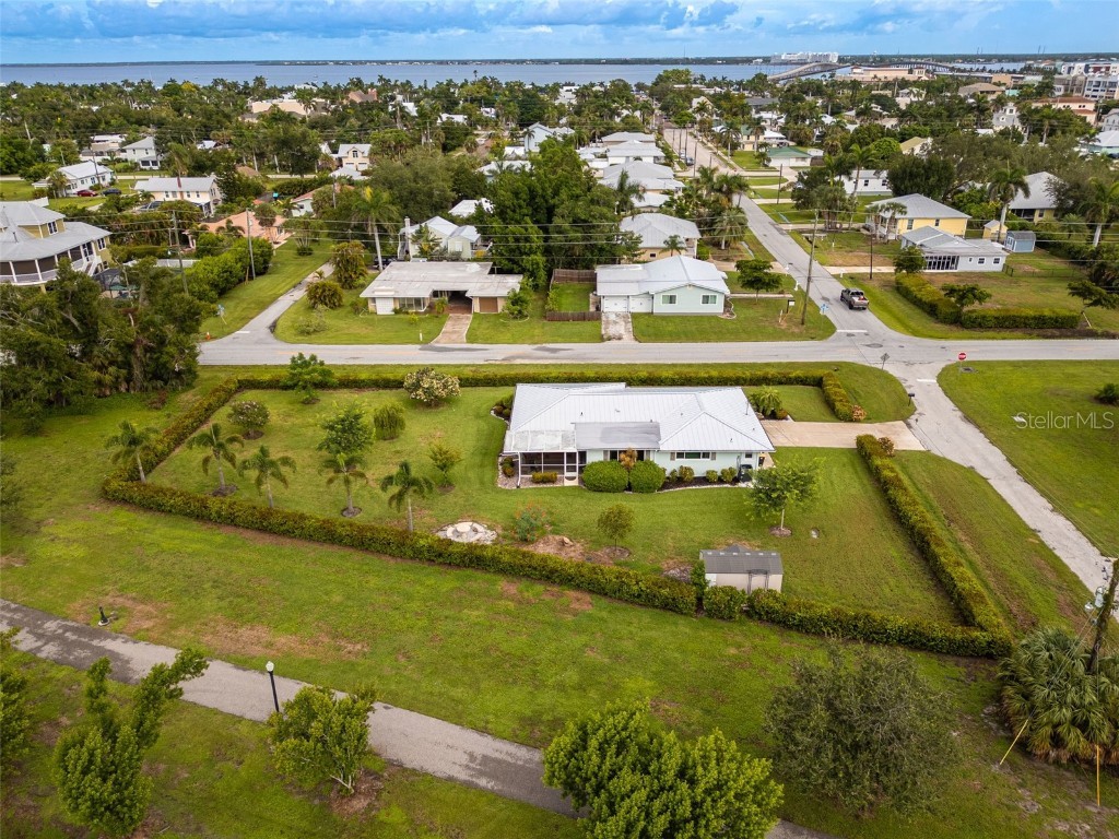 405 W Charlotte Avenue Punta Gorda FL 33950 C7513850 image37