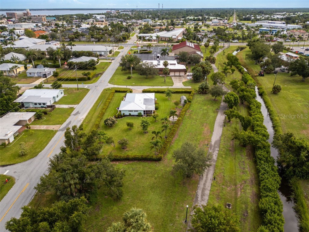 405 W Charlotte Avenue Punta Gorda FL 33950 C7513850 image39