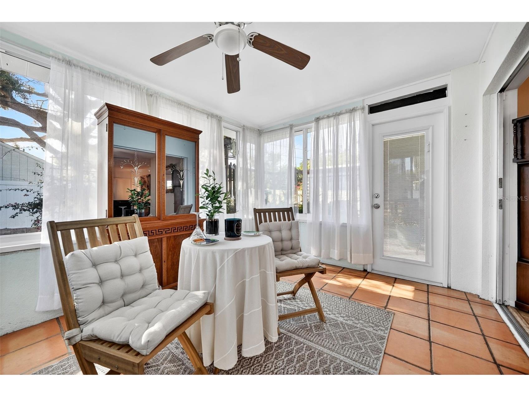 405 W Seminole Drive Venice FL 34293 A4682043 image11