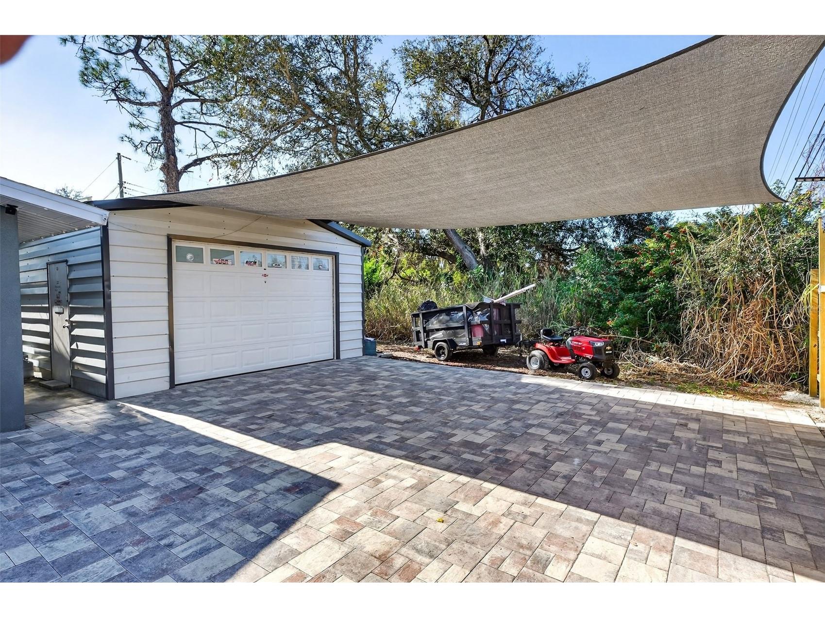 405 W Seminole Drive Venice FL 34293 A4682043 image42