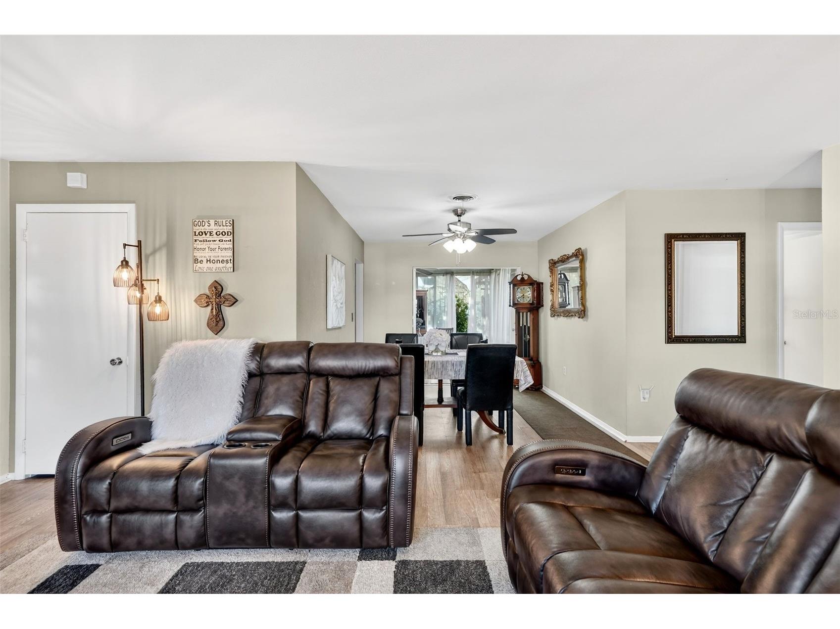 405 W Seminole Drive Venice FL 34293 A4682043 image8