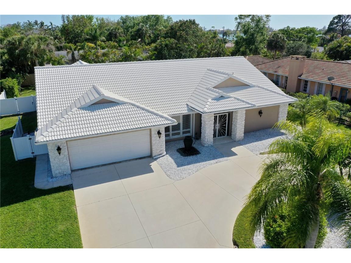 405 Waterside Lane Nokomis FL 34275 A4565823 image1