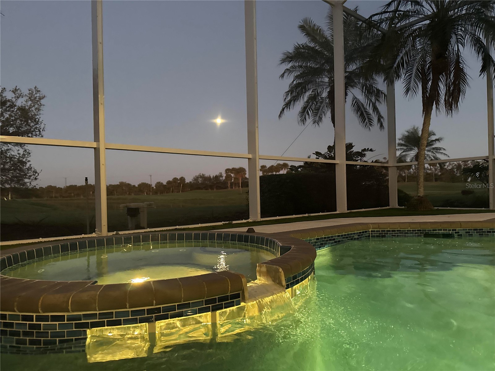 405 Wellington Court Venice FL 34292 A4681404 image25