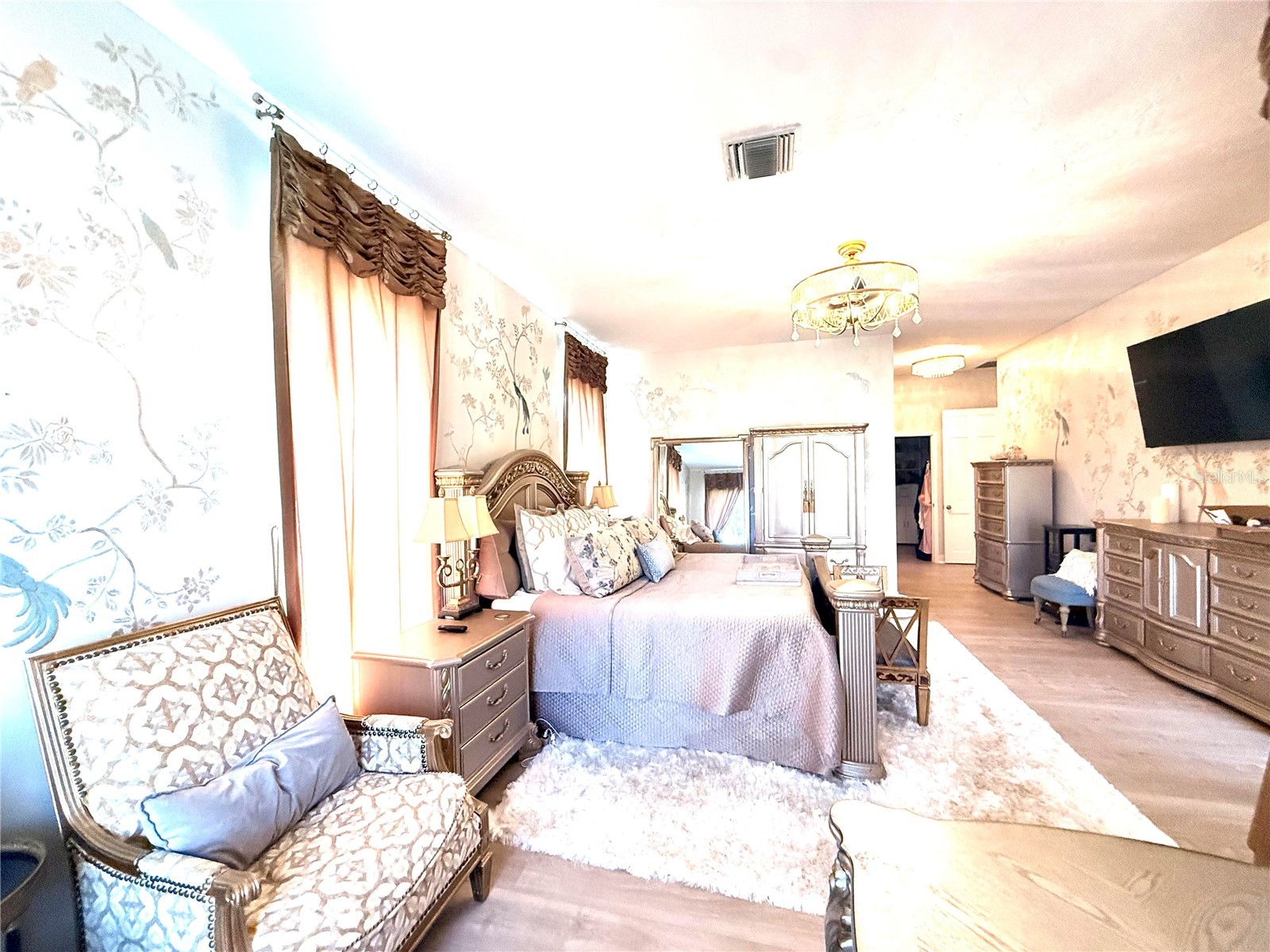 405 Wellington Court Venice FL 34292 A4681404 image44