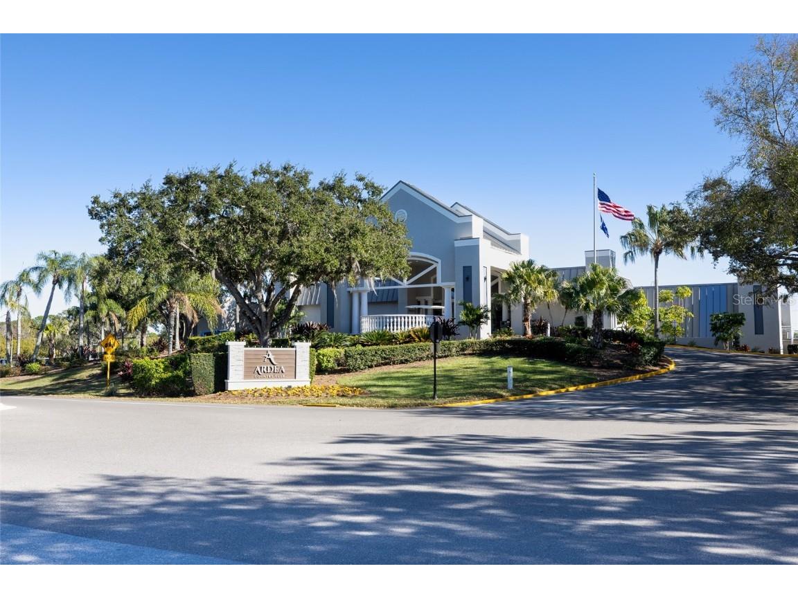 405 Woods Landing Trail Oldsmar FL 34677 A4676677 image32