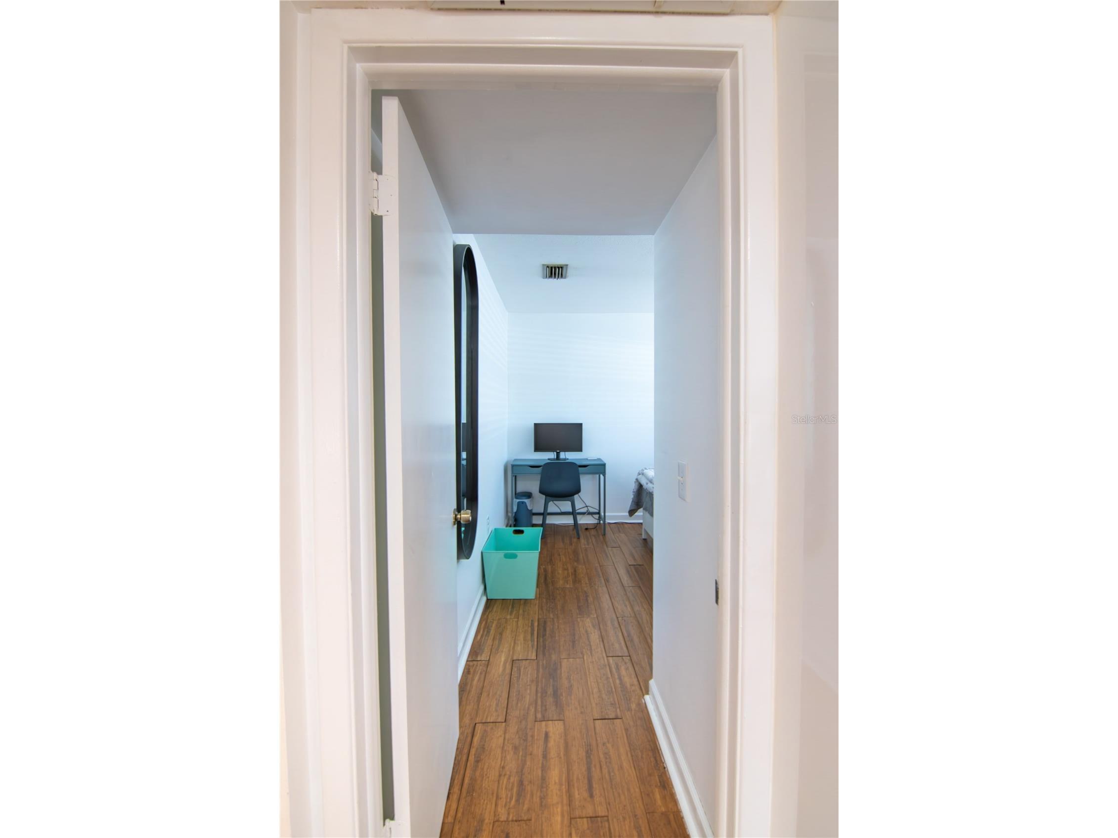 4050 4th Street N #116 Saint Petersburg FL 33703 TB8479108 image10