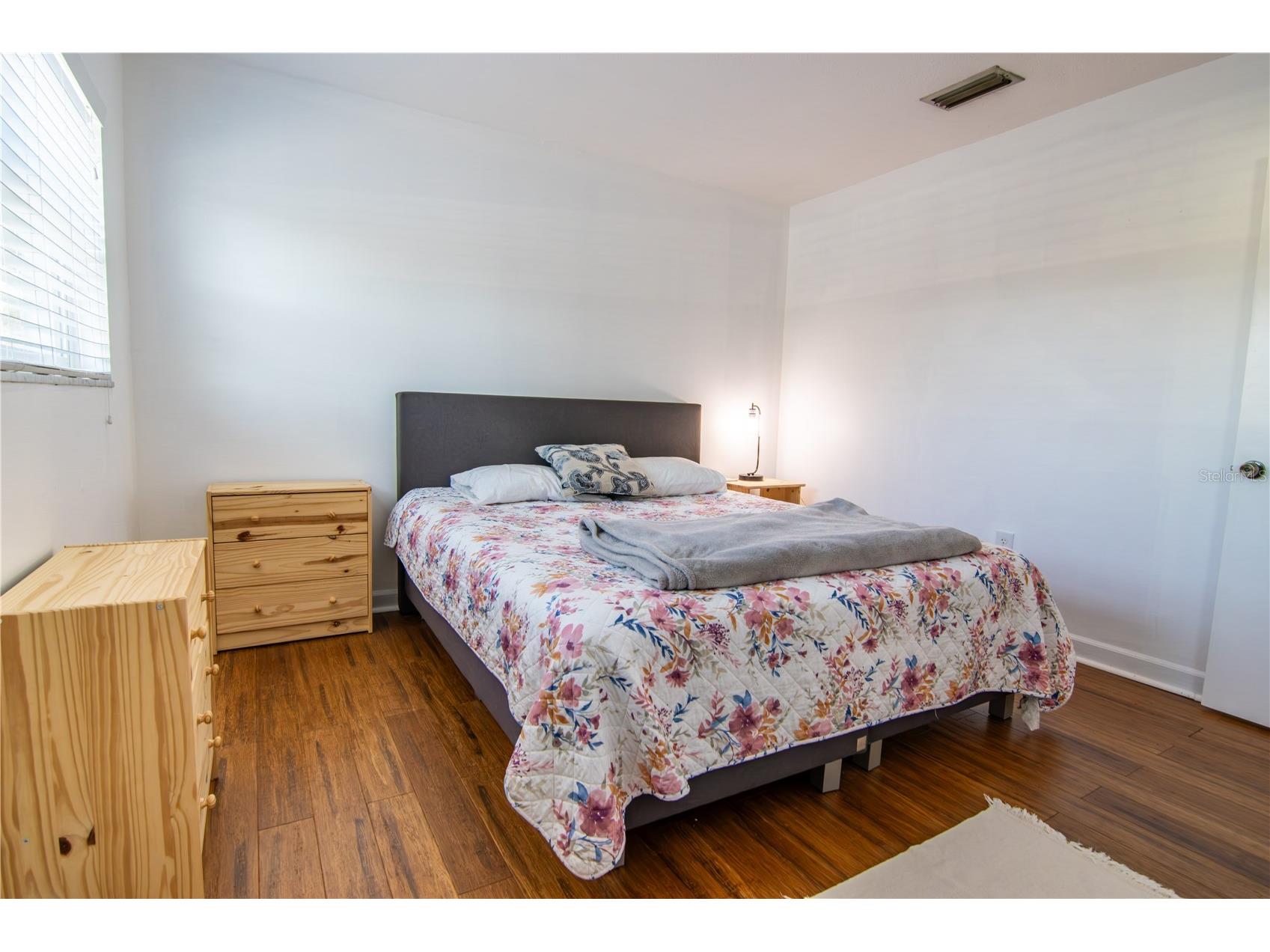 4050 4th Street N #116 Saint Petersburg FL 33703 TB8479108 image18