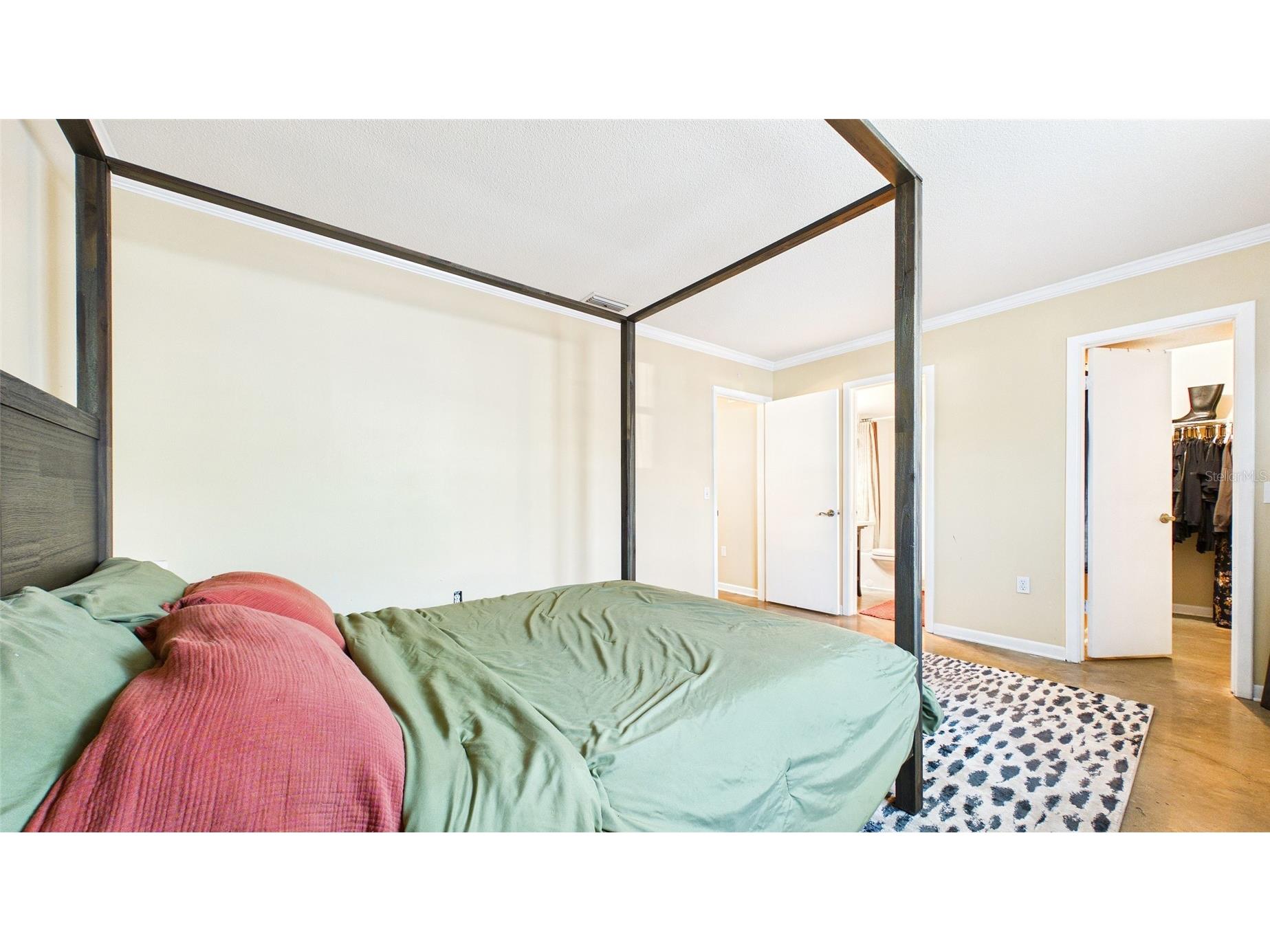 4050 4th Street N #122 Saint Petersburg FL 33703 TB8491347 image14