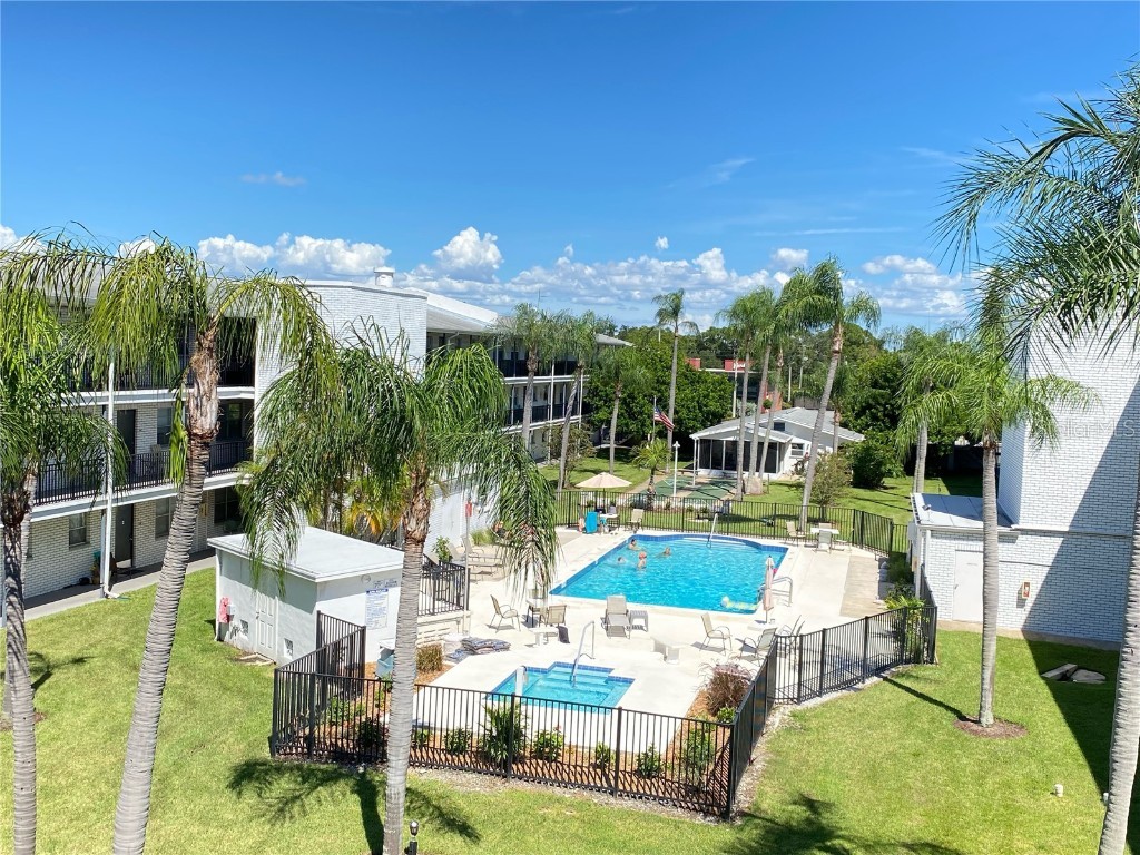 4050 4th Street N #211 Saint Petersburg FL 33703 U8223773 image1