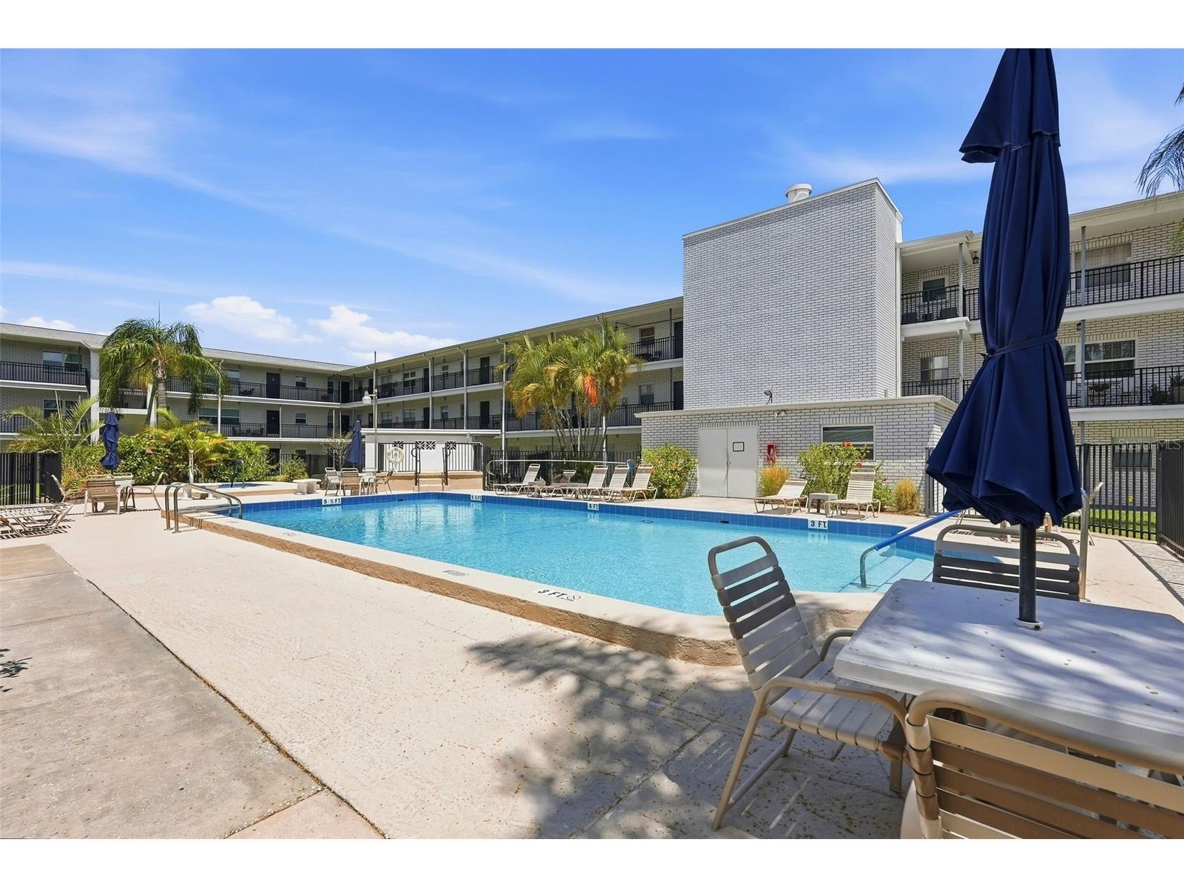 4050 4th Street N #229 Saint Petersburg FL 33703 TB8509849 image19