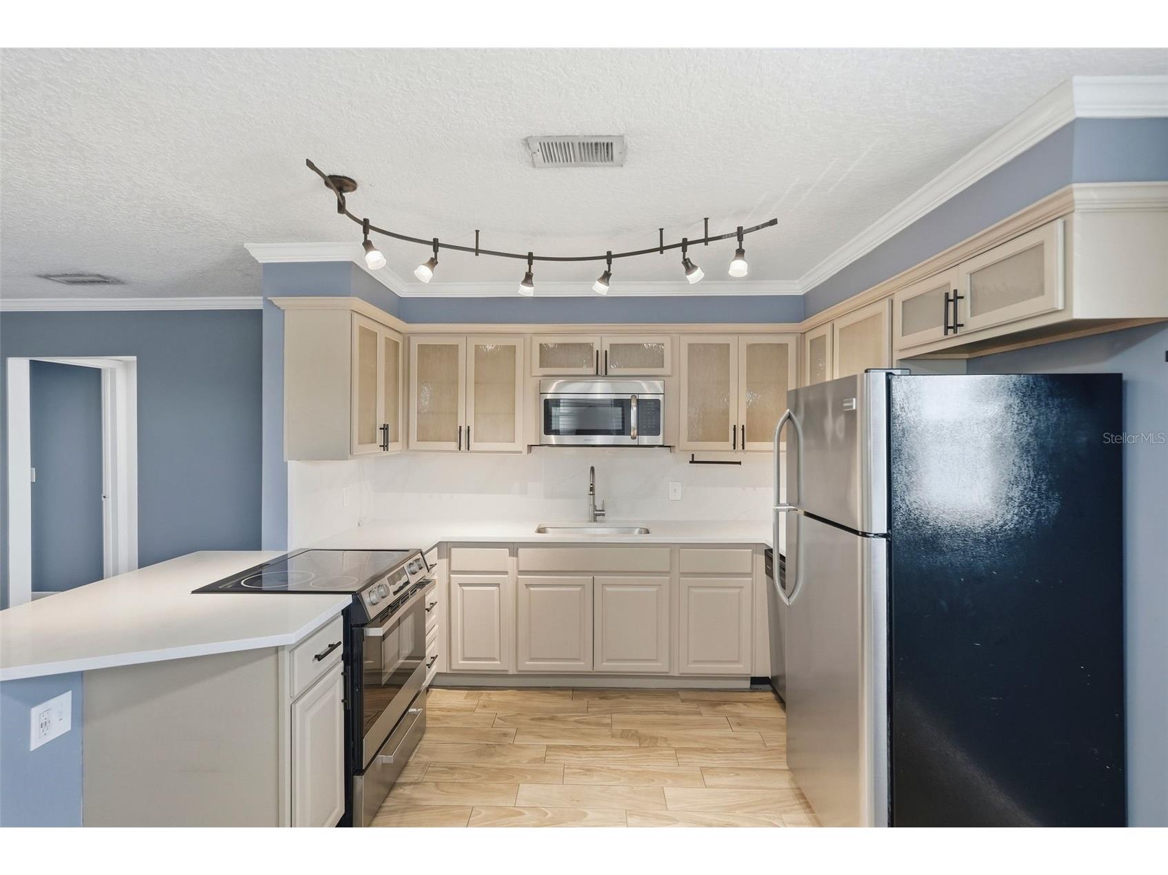4050 4th Street N #229 Saint Petersburg FL 33703 TB8509849 image5