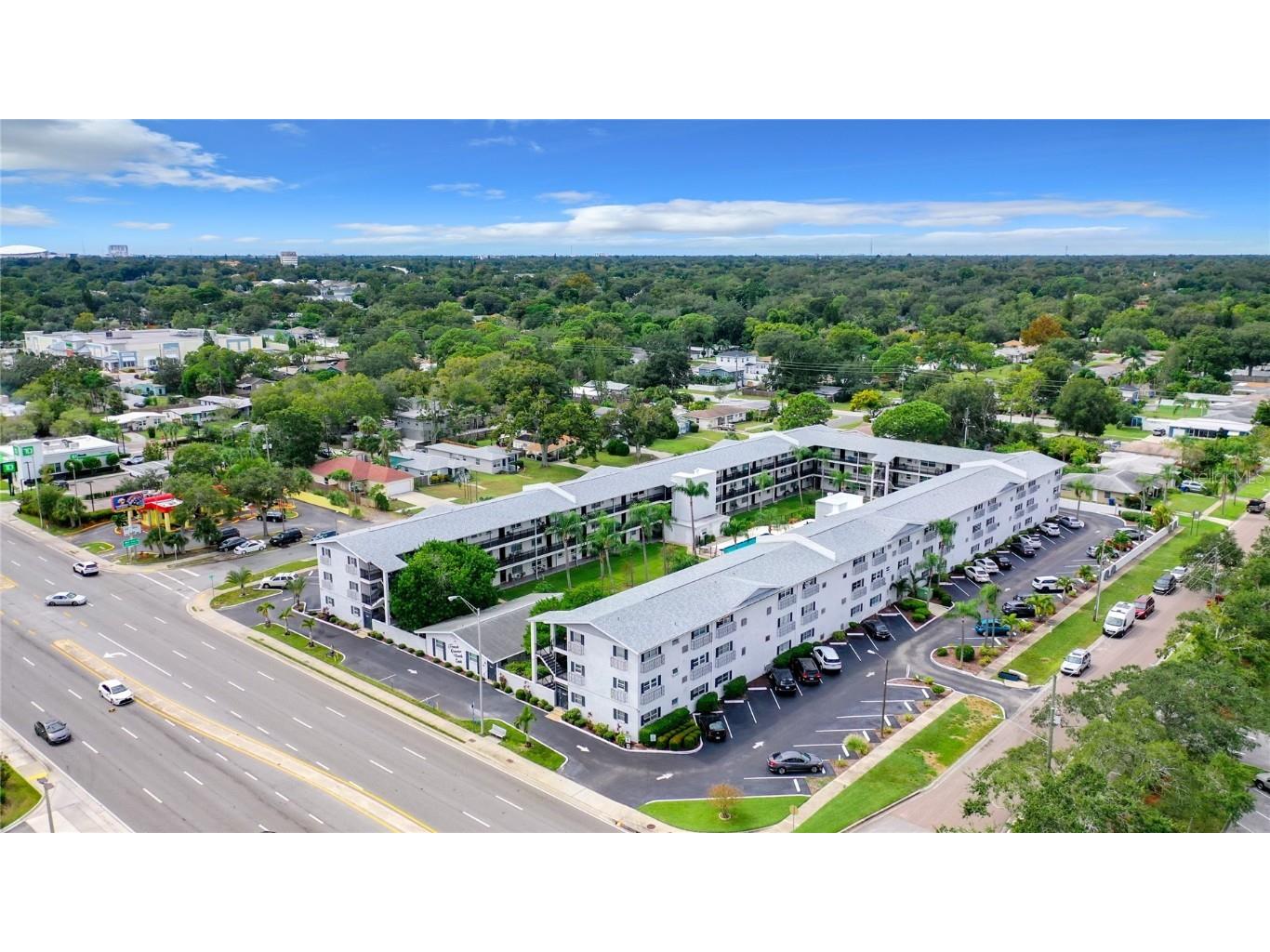 4050 4th Street N #304 Saint Petersburg FL 33703 TB8416026 image12