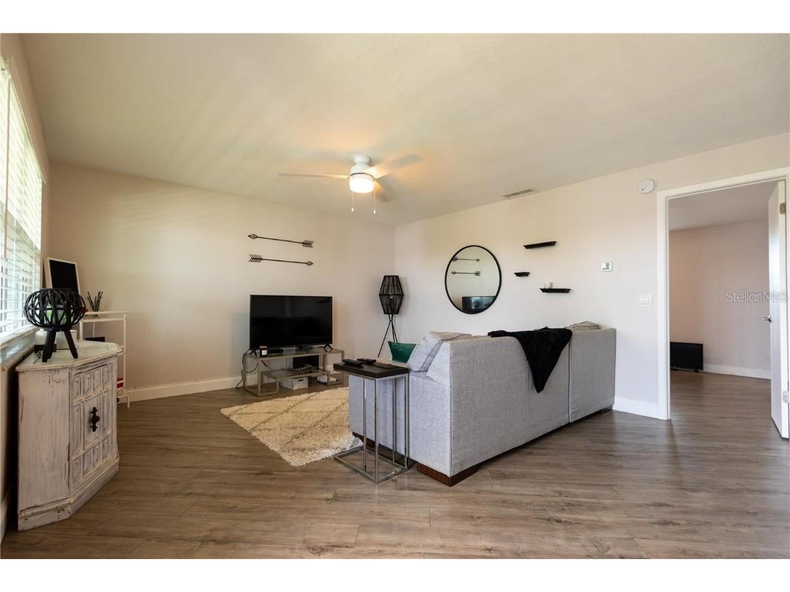 4050 4th Street N #304 Saint Petersburg FL 33703 TB8416026 image8