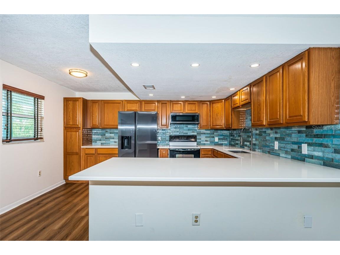 4050 4th Street N #306 Saint Petersburg FL 33703 TB8444313 image14