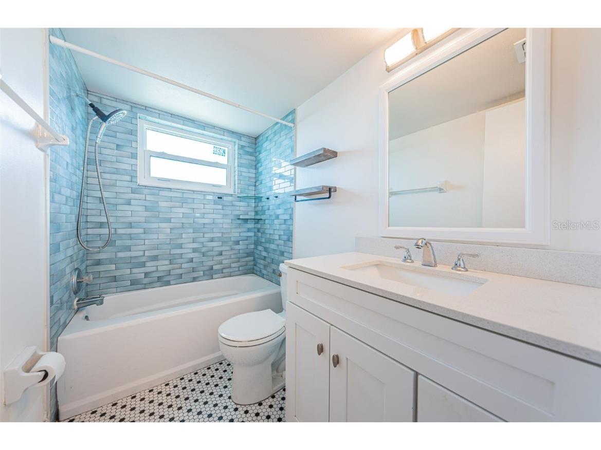 4050 4th Street N #306 Saint Petersburg FL 33703 TB8444313 image21