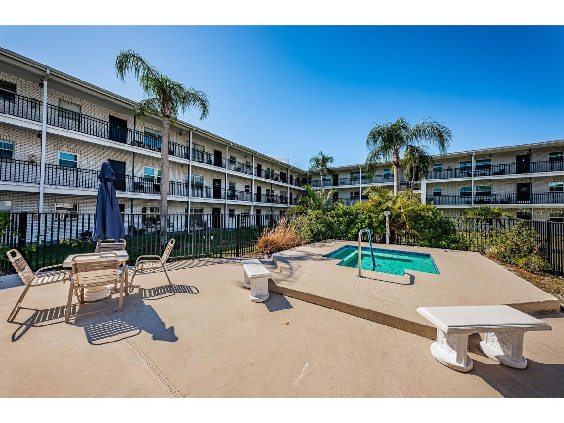 4050 4th Street N #306 Saint Petersburg FL 33703 TB8444313 image29