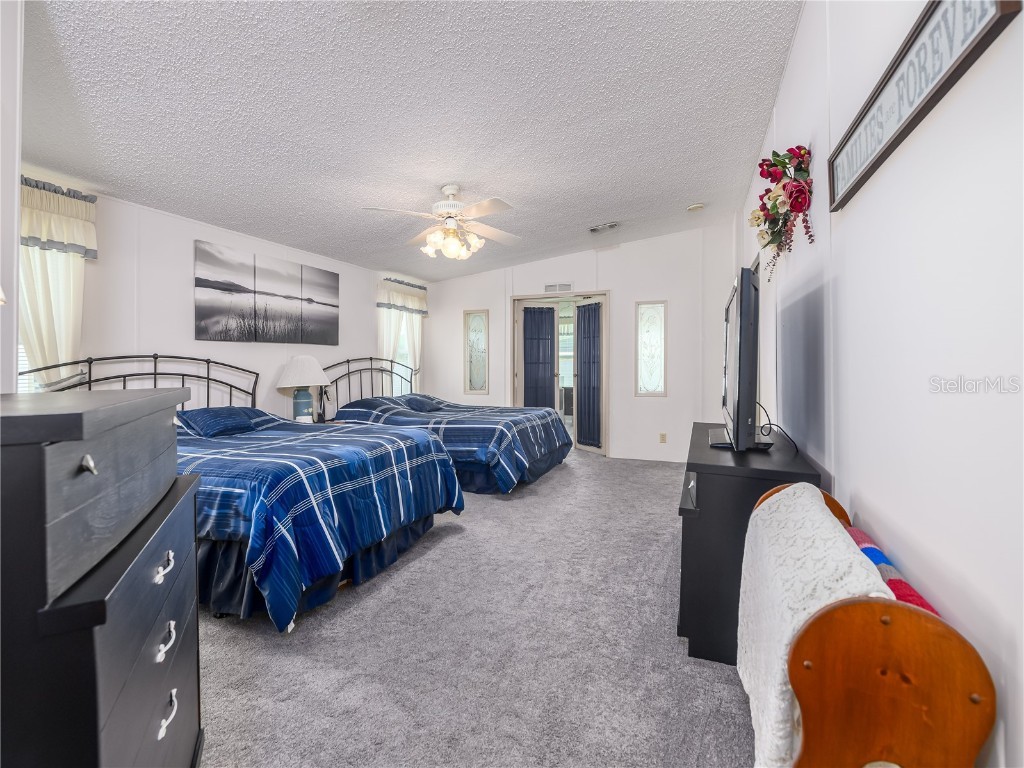 4050 Carefree Way Zephyrhills FL 33541 TB8436053 image4