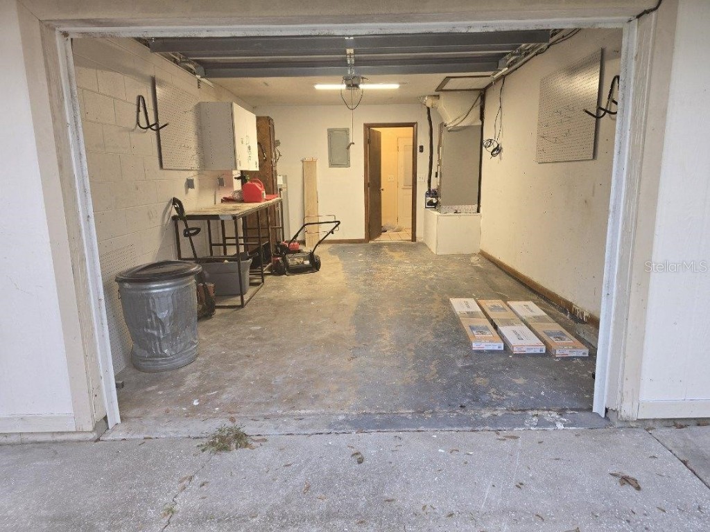 4050 NE 22nd Court Ocala FL 34479 A4671507 image2