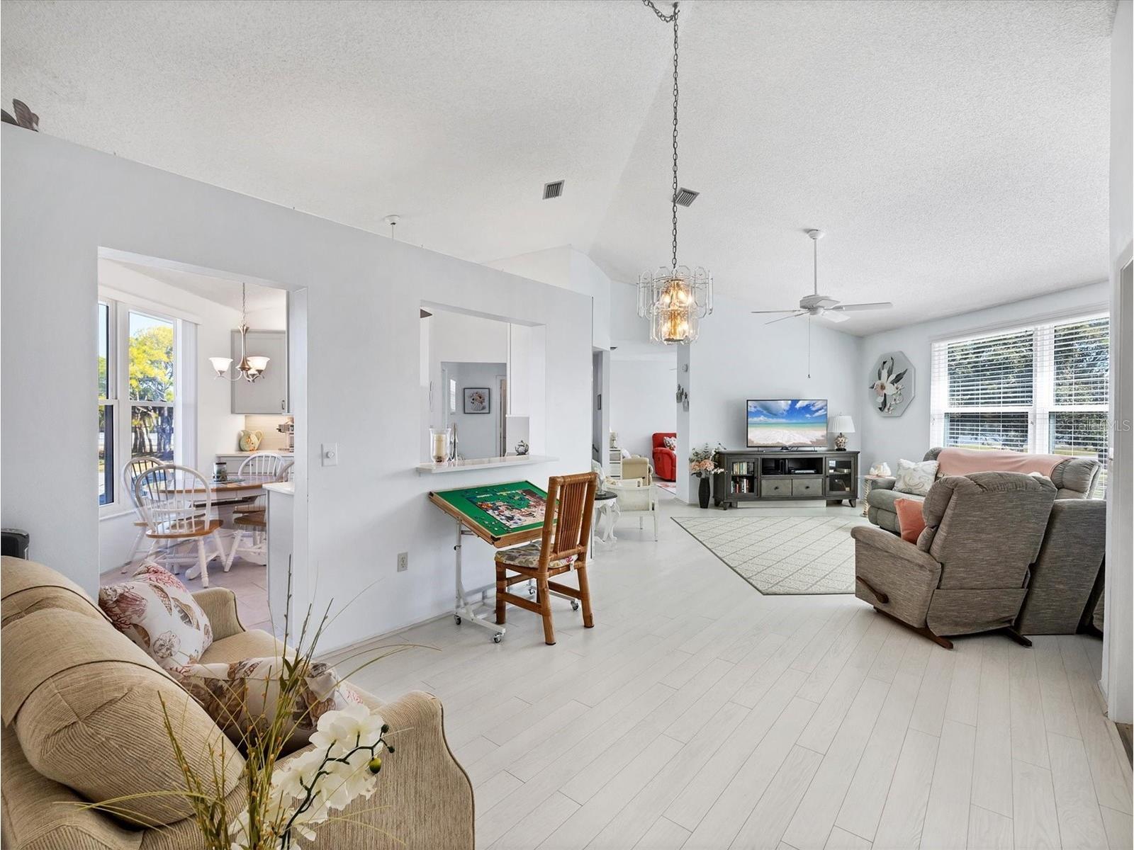 4050 Pinebrook Circle #9 Bradenton FL 34209 A4682230 image19