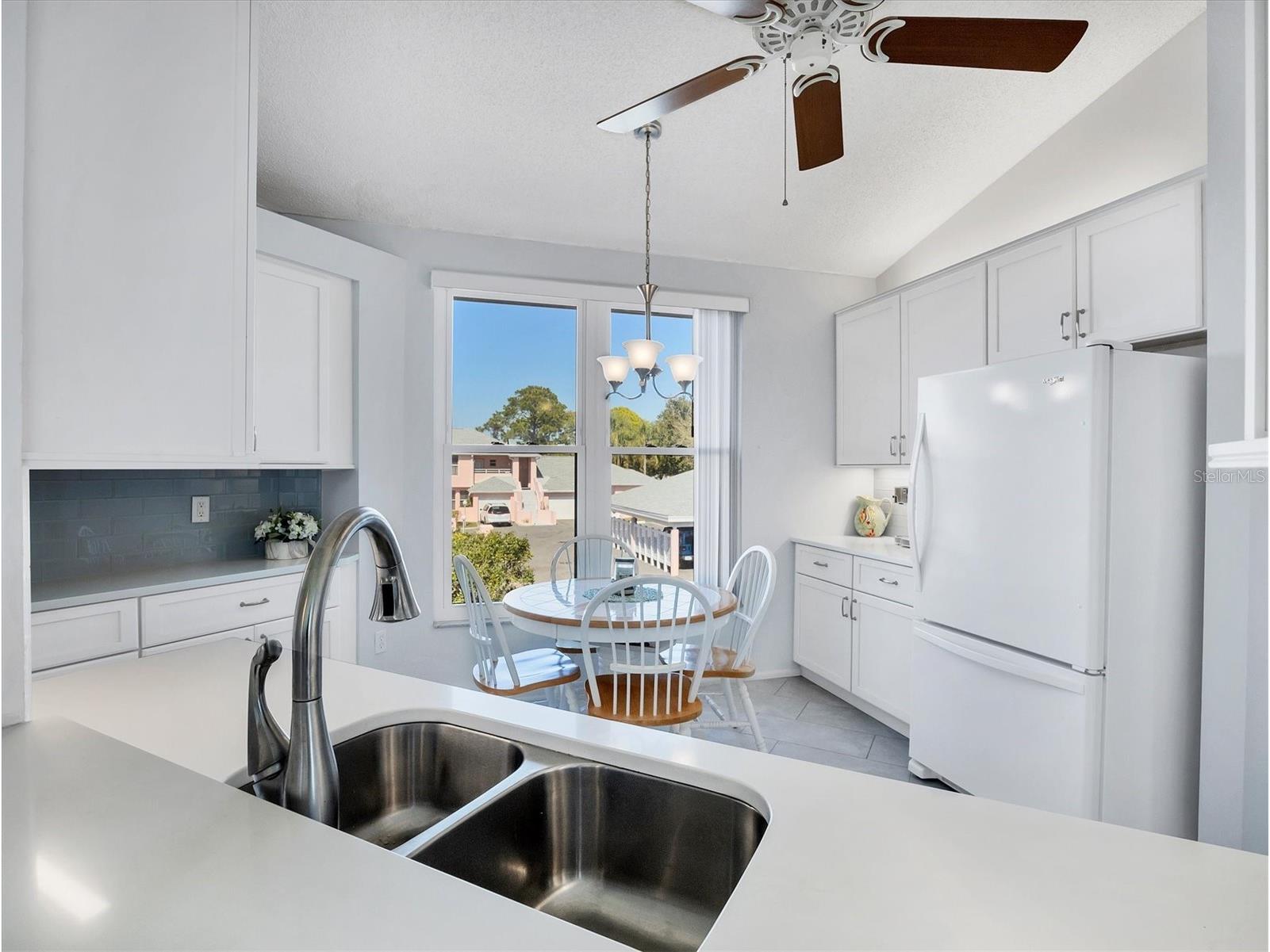 4050 Pinebrook Circle #9 Bradenton FL 34209 A4682230 image21