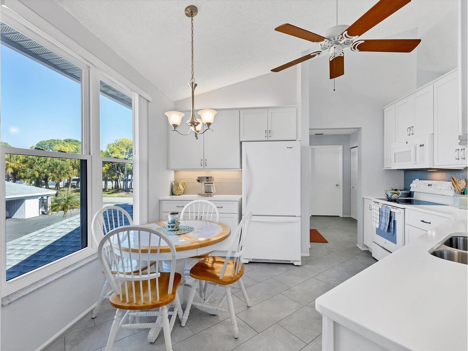 4050 Pinebrook Circle #9 Bradenton FL 34209 A4682230 image24