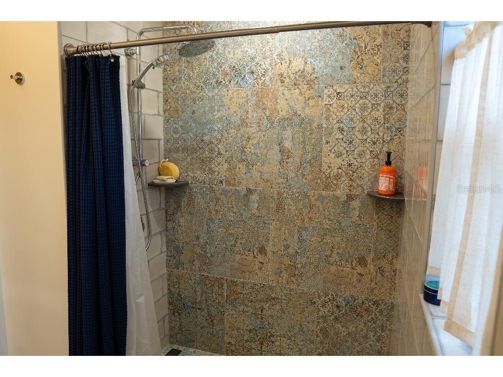 4050 Salem Square Court Palm Harbor FL 34685 TB8497220 image25