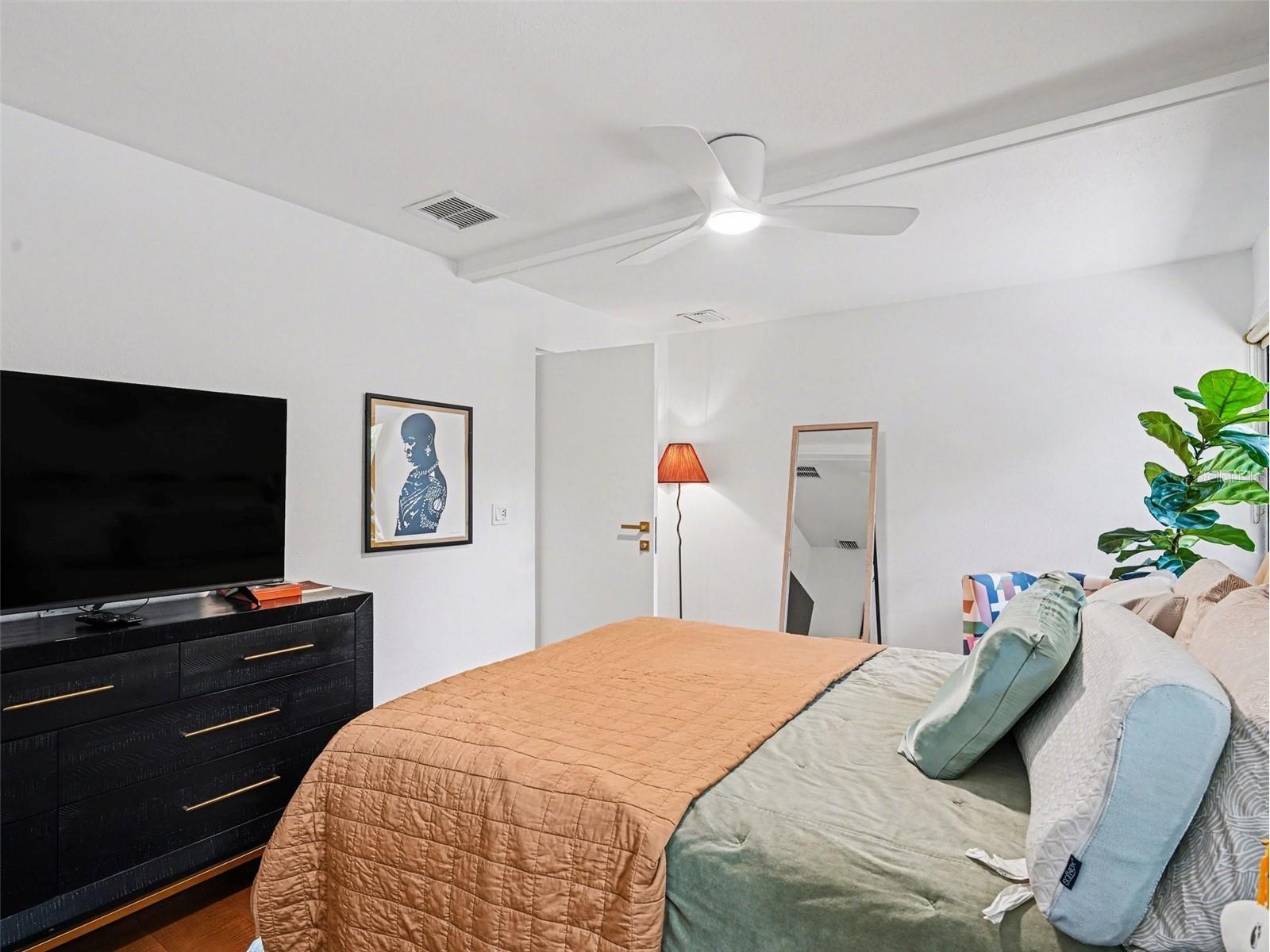 4050 Turks Cap Place Sarasota FL 34234 TB8493607 image18