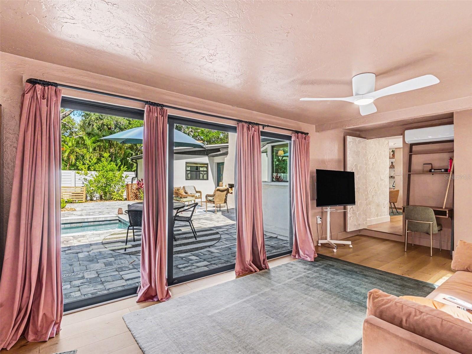 4050 Turks Cap Place Sarasota FL 34234 TB8493607 image21
