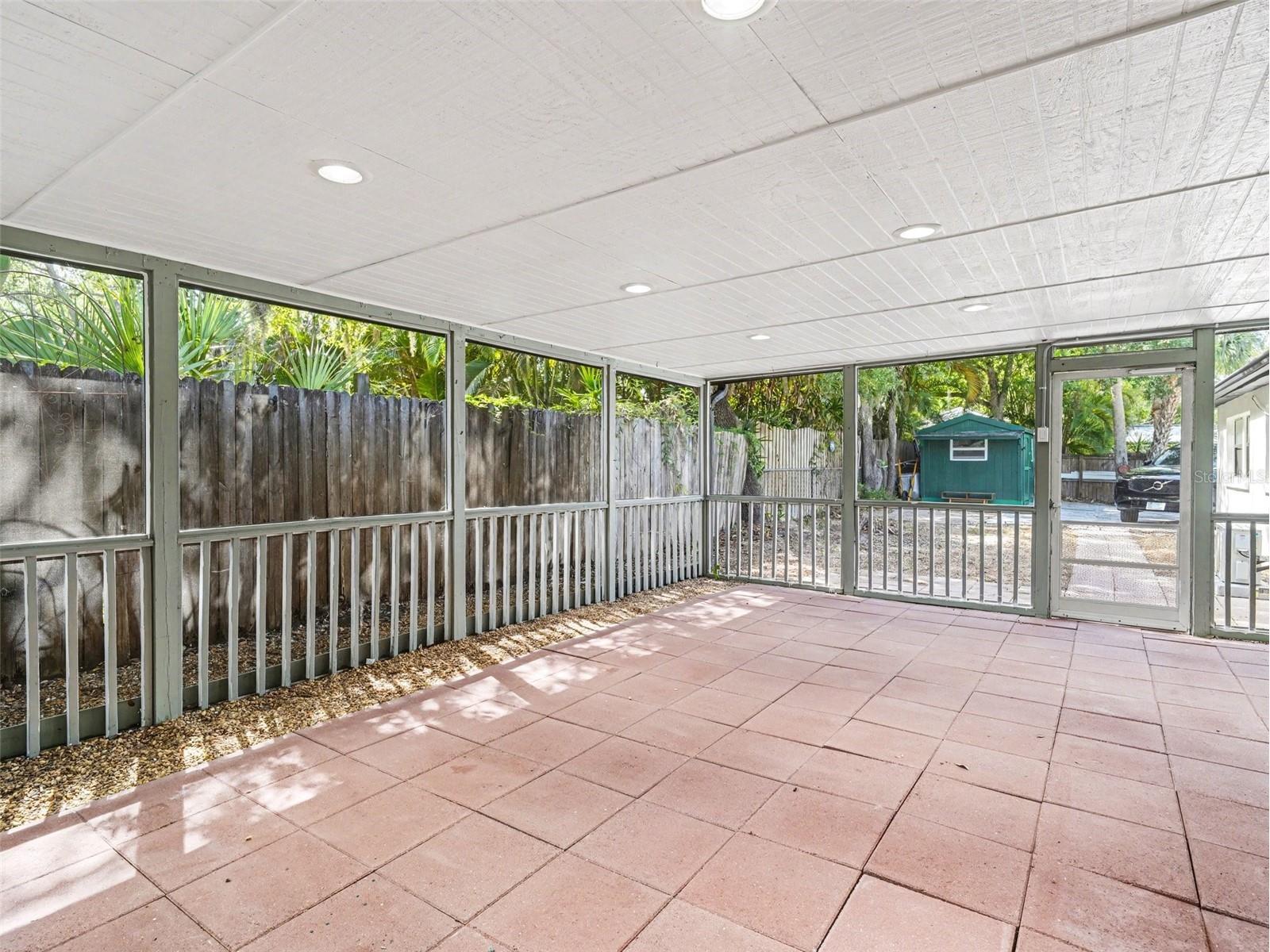 4050 Turks Cap Place Sarasota FL 34234 TB8493607 image25
