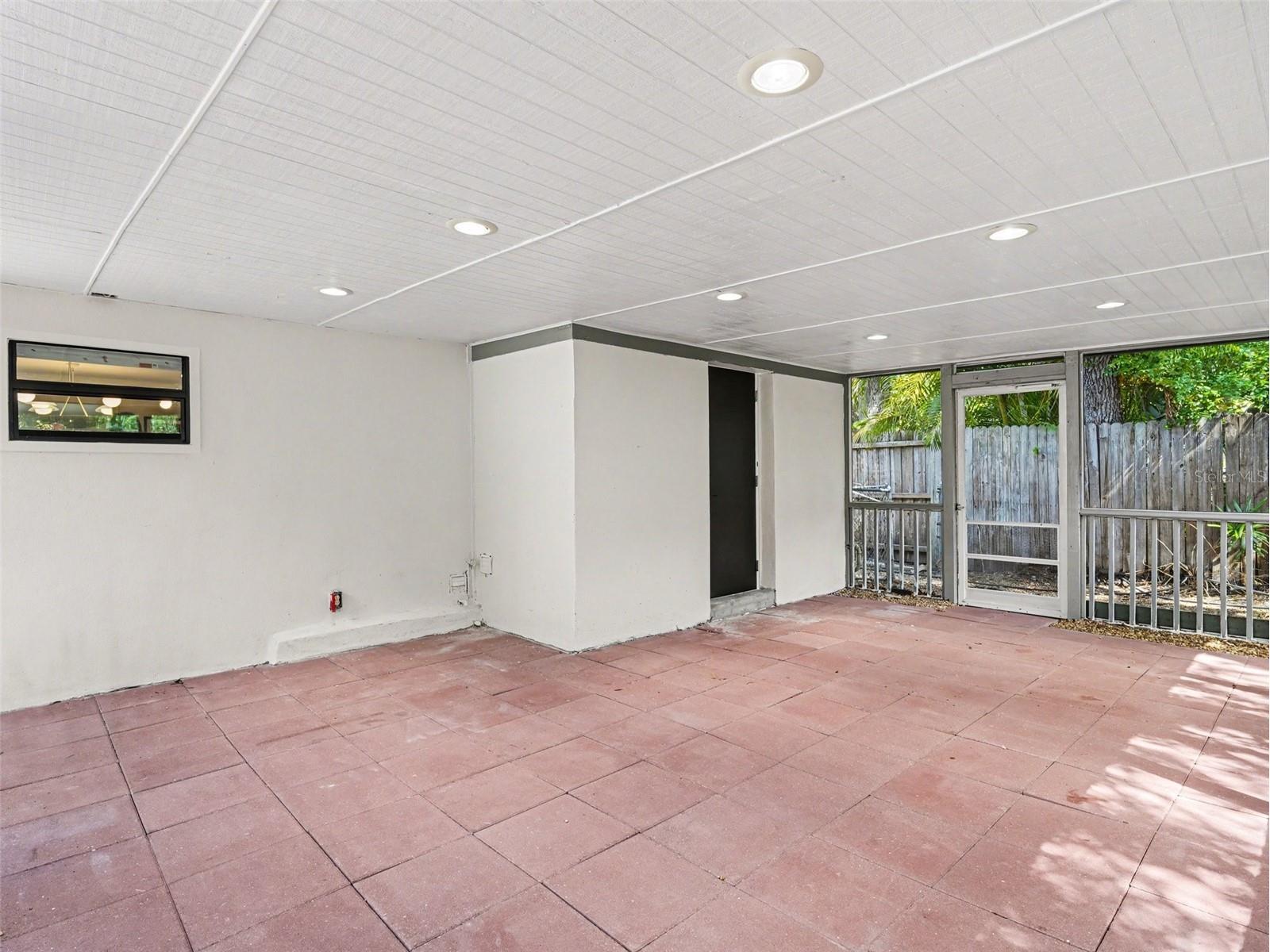4050 Turks Cap Place Sarasota FL 34234 TB8493607 image26
