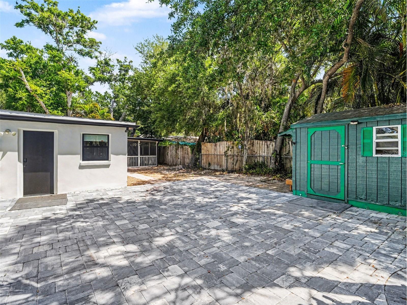 4050 Turks Cap Place Sarasota FL 34234 TB8493607 image27