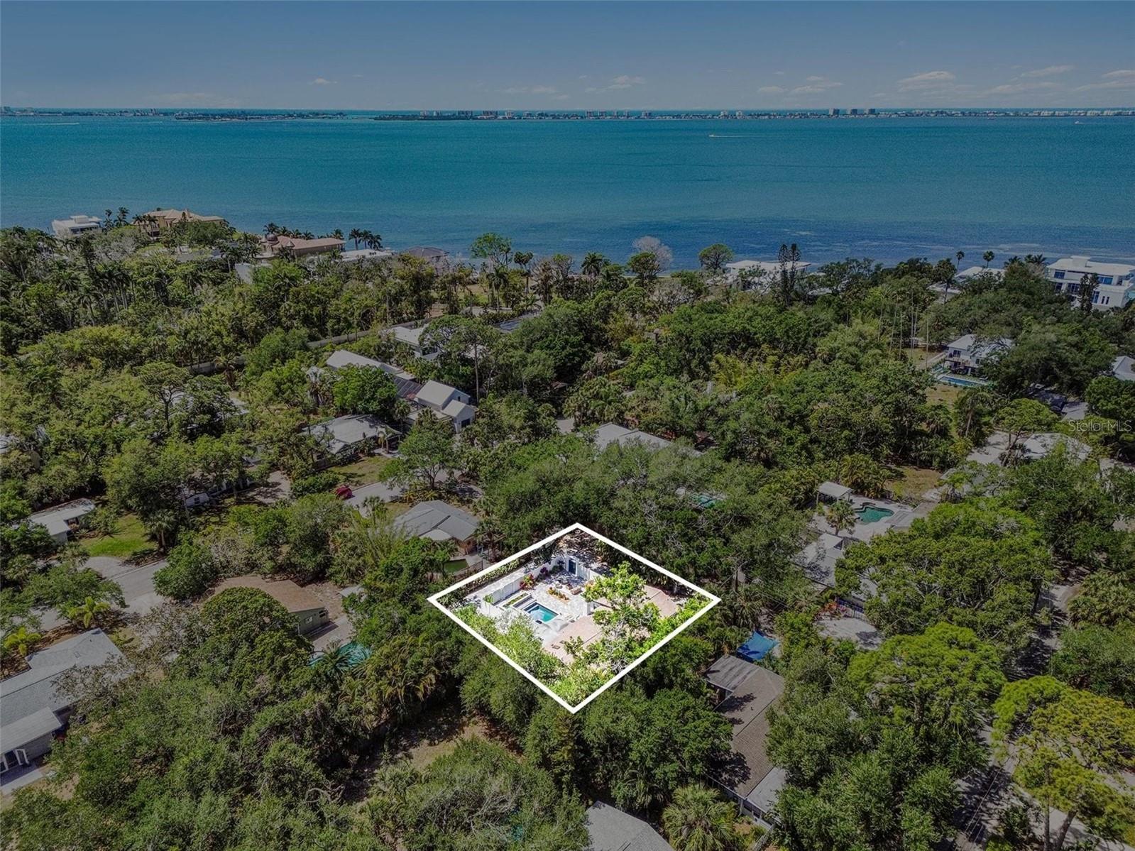 4050 Turks Cap Place Sarasota FL 34234 TB8493607 image31