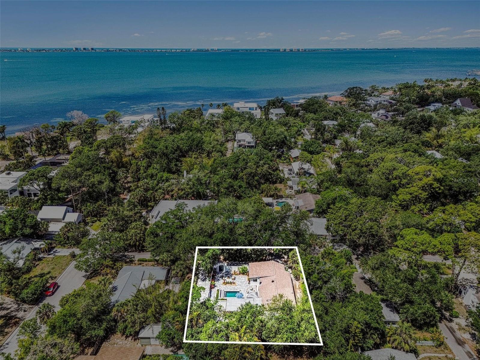 4050 Turks Cap Place Sarasota FL 34234 TB8493607 image34