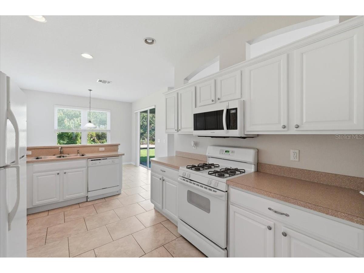 4050 Whistlewood Circle Lakeland FL 33811 L4963386 image12