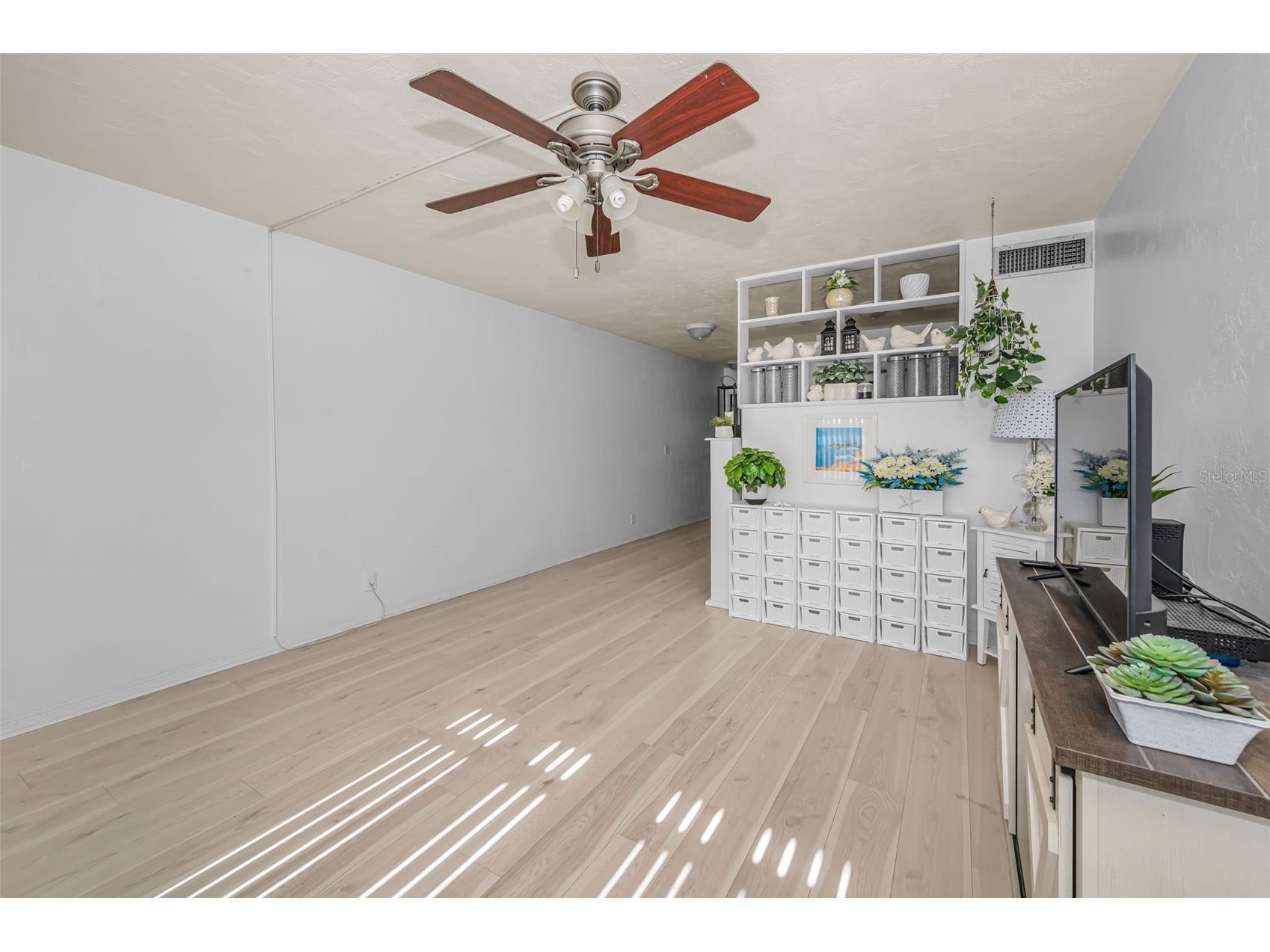 4051 58th Street N #243 Kenneth City FL 33709 TB8499500 image6