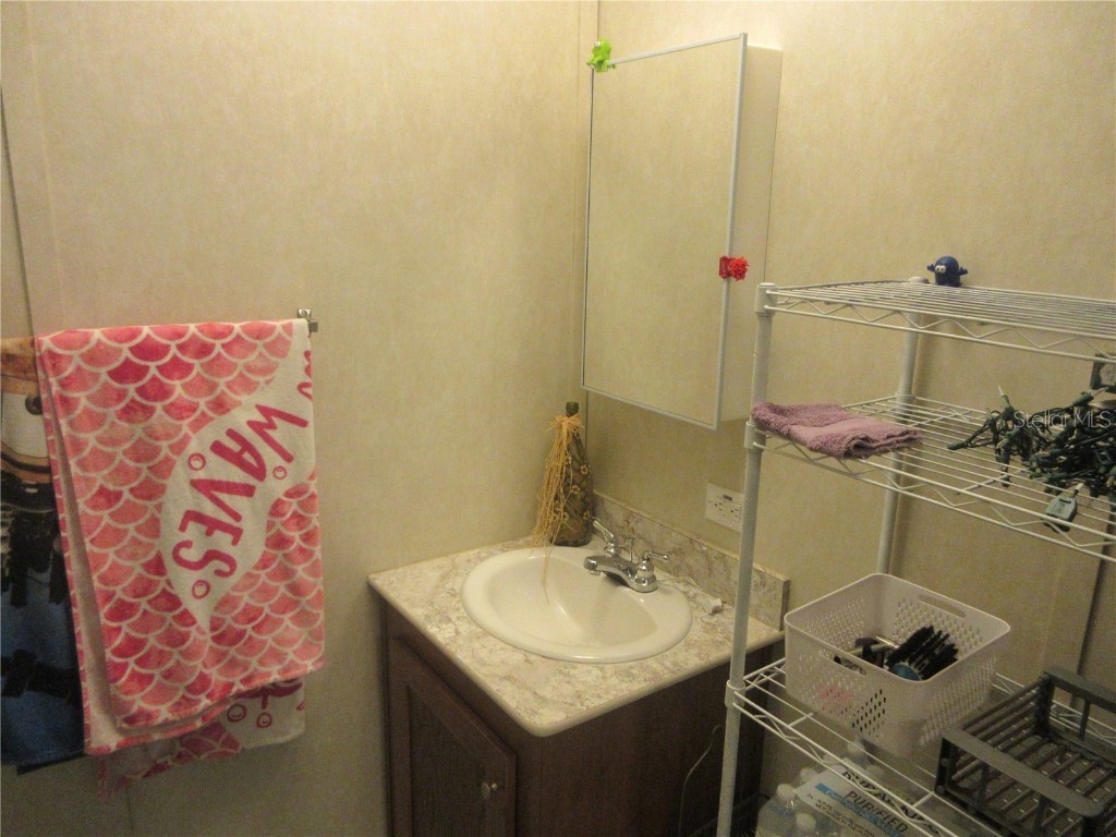 4051 N Highway 314a Silver Springs FL 34488 OM711383 image16