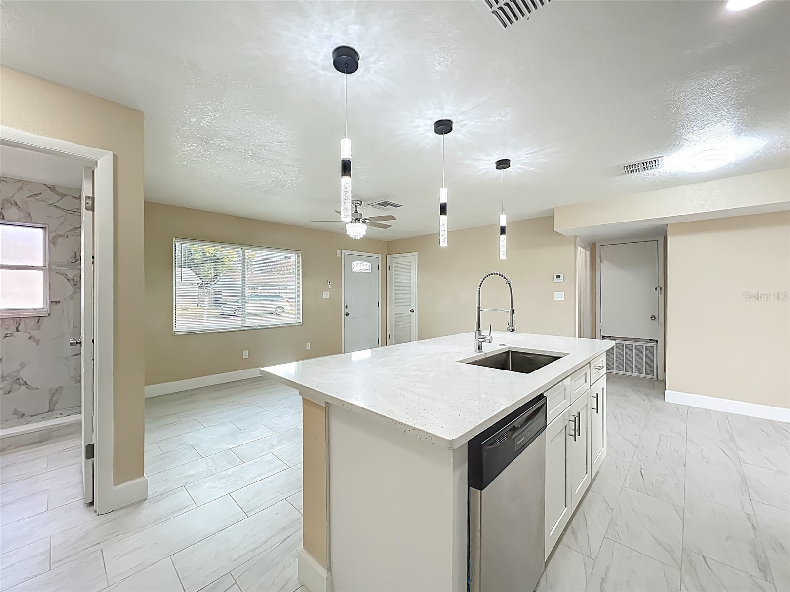 4052 Castlegate Drive Orlando FL 32839 O6377569 image10