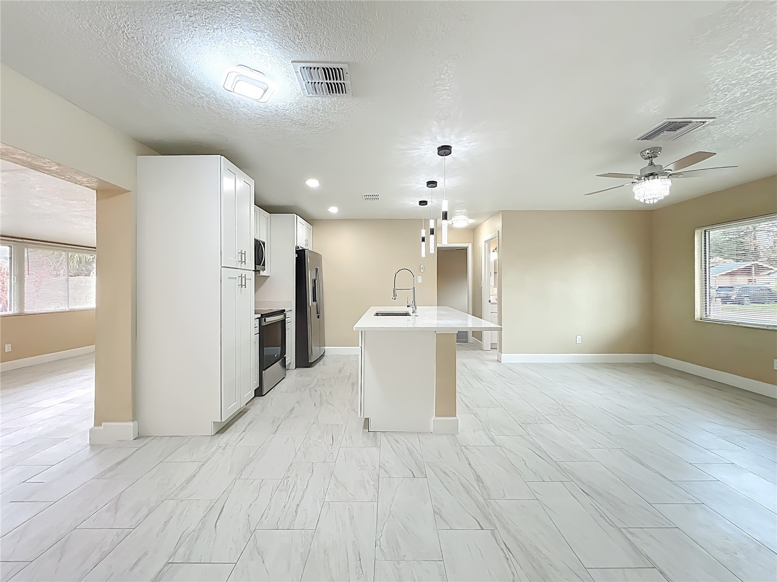 4052 Castlegate Drive Orlando FL 32839 O6377569 image13
