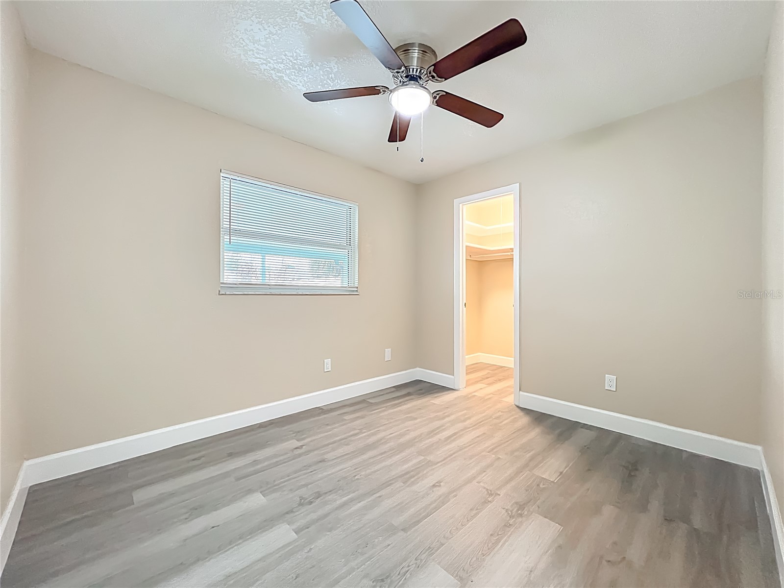 4052 Castlegate Drive Orlando FL 32839 O6377569 image16
