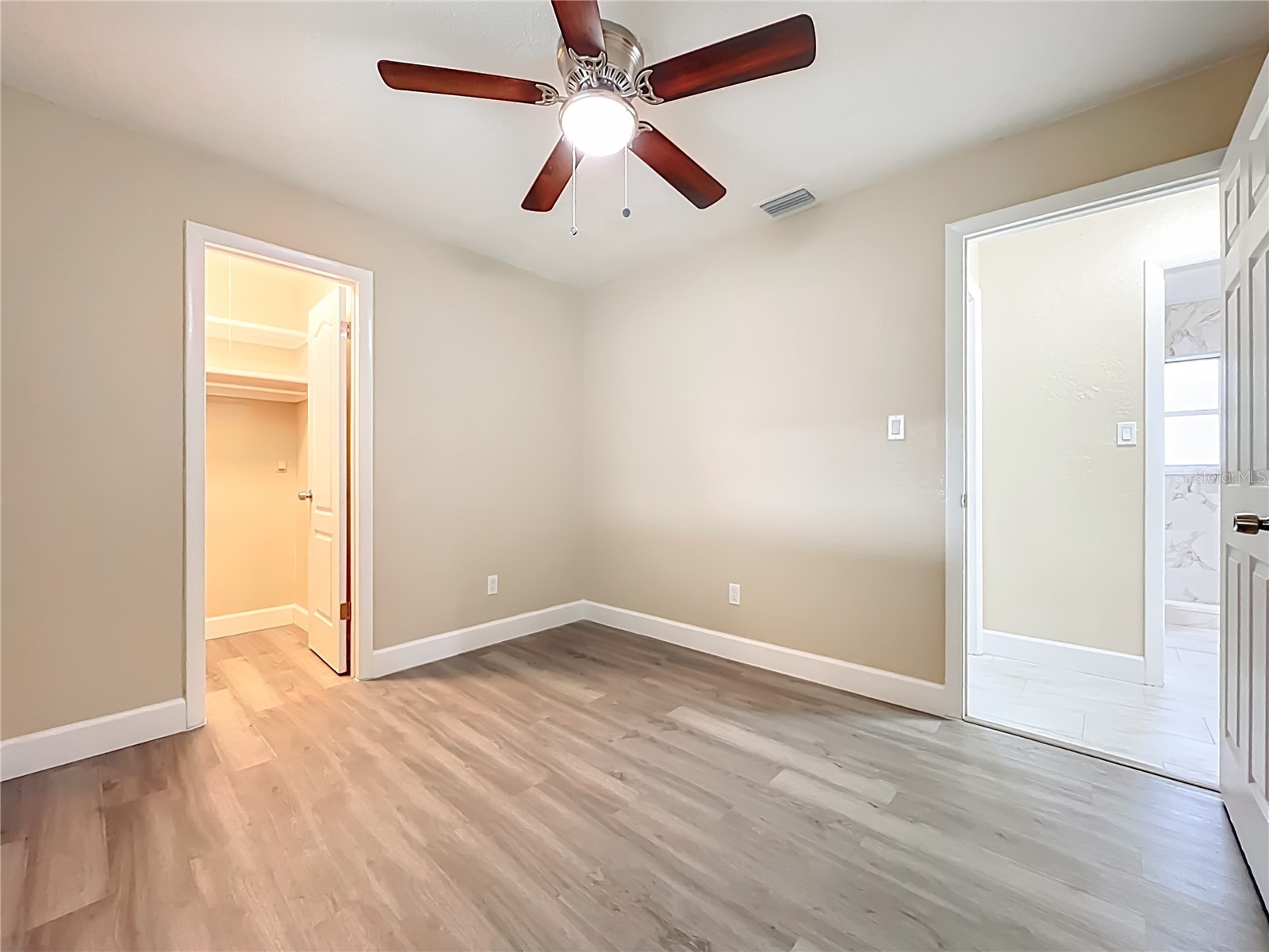 4052 Castlegate Drive Orlando FL 32839 O6377569 image17