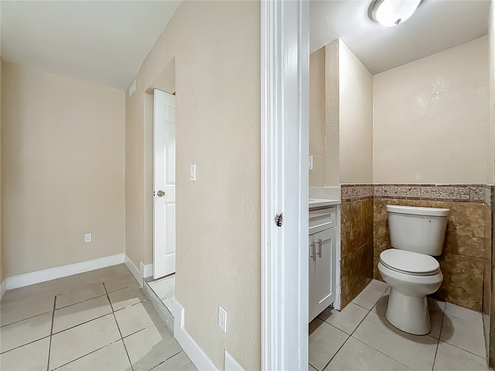 4052 Castlegate Drive Orlando FL 32839 O6377569 image29