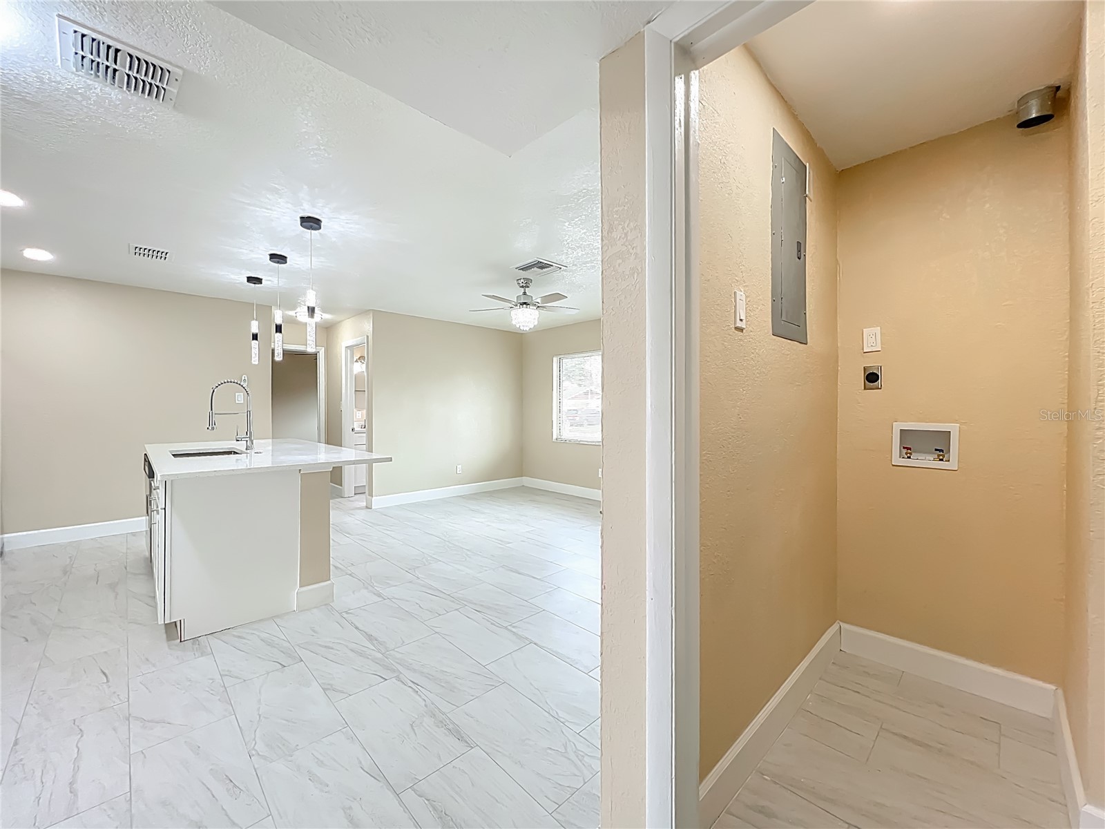4052 Castlegate Drive Orlando FL 32839 O6377569 image33