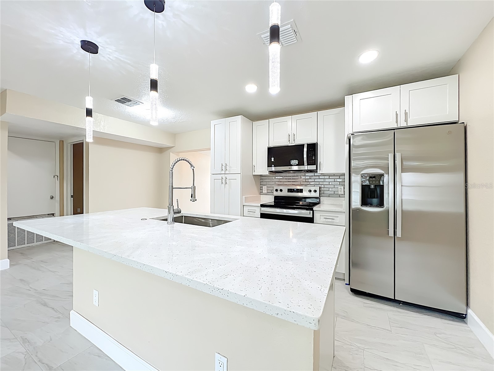 4052 Castlegate Drive Orlando FL 32839 O6377569 image6