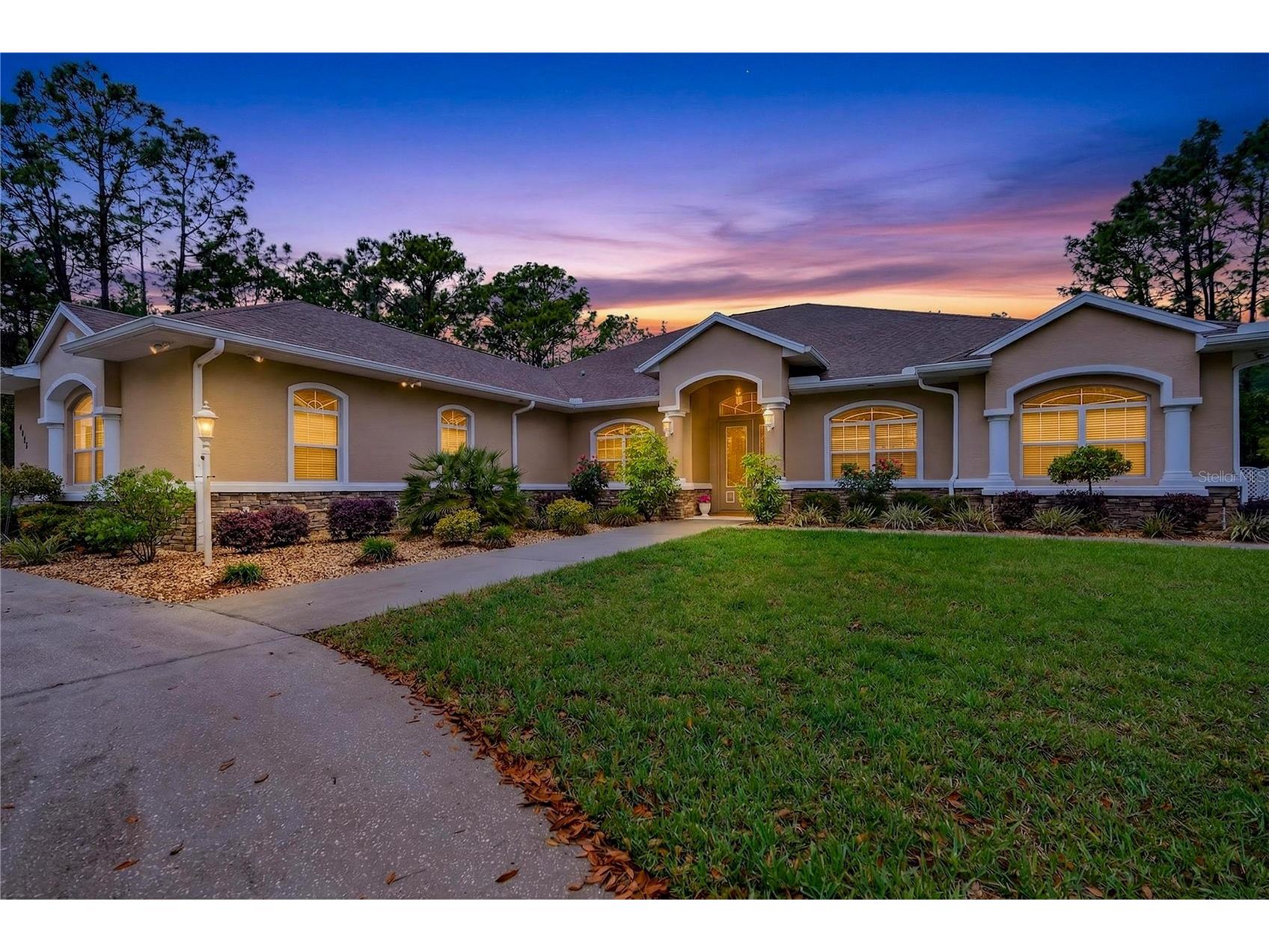 4052 N Mayan Drive Hernando FL 34442 OM723594 image1